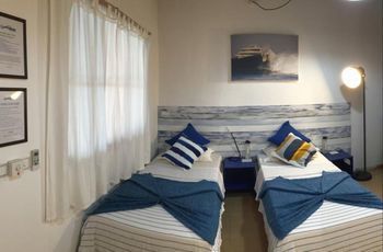 Cokes Surf Camp Hotell Thulusdhoo Exteriör bild