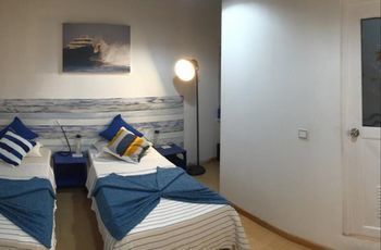 Cokes Surf Camp Hotell Thulusdhoo Exteriör bild