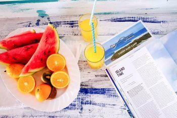 Cokes Surf Camp Hotell Thulusdhoo Exteriör bild
